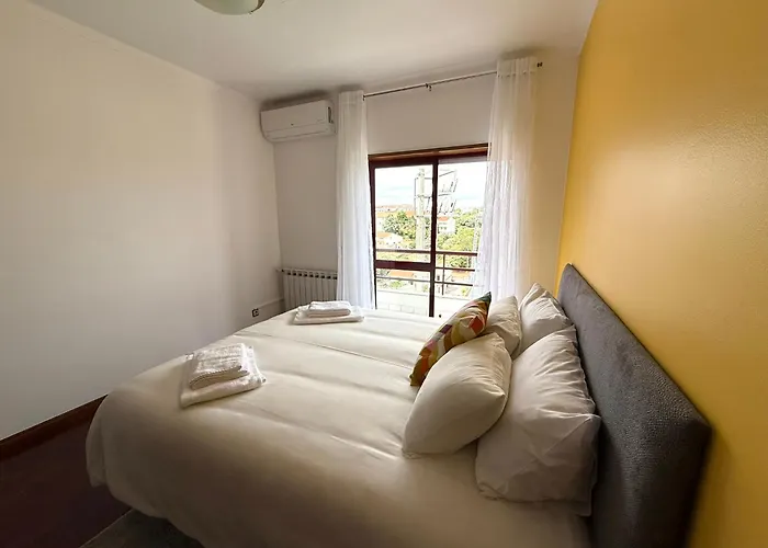 Апартаменты 3 Bedroom 15 Min Walk To Sanctuary *